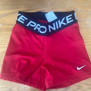Nike Pro red short size extra small